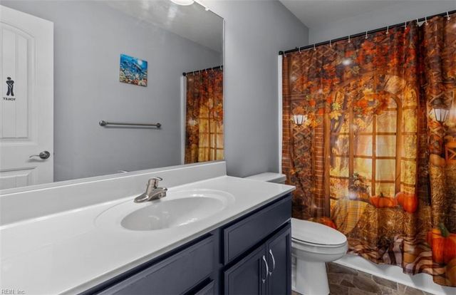 312 Maycox LN, Chesapeake, VA 23322