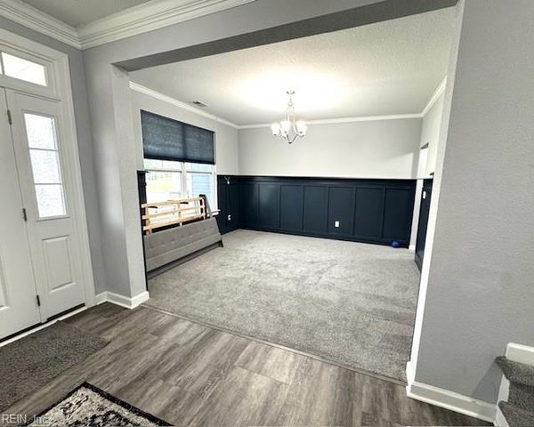 312 Maycox LN, Chesapeake, VA 23322