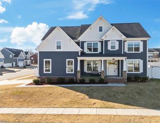 312 Maycox LN, Chesapeake, VA 23322