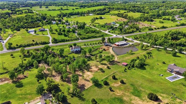 18411 Linwood Road, Linwood, KS 66052