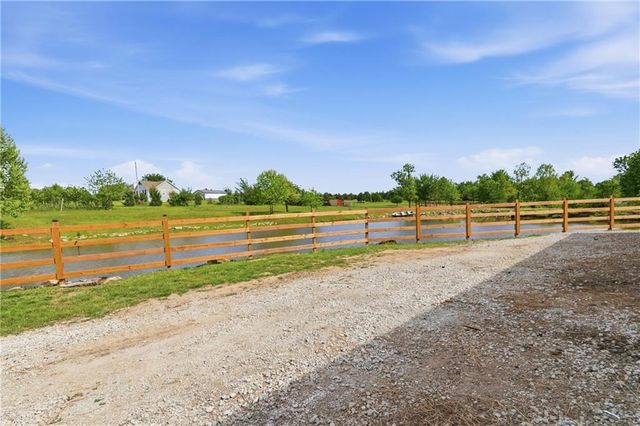 18411 Linwood Road, Linwood, KS 66052