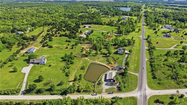 18411 Linwood Road, Linwood, KS 66052