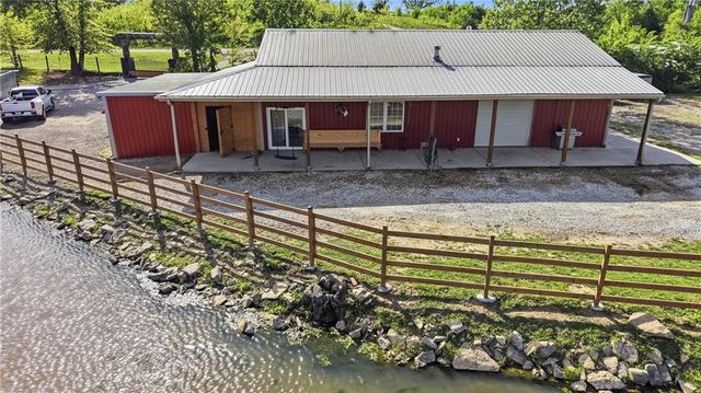 18411 Linwood Road, Linwood, KS 66052