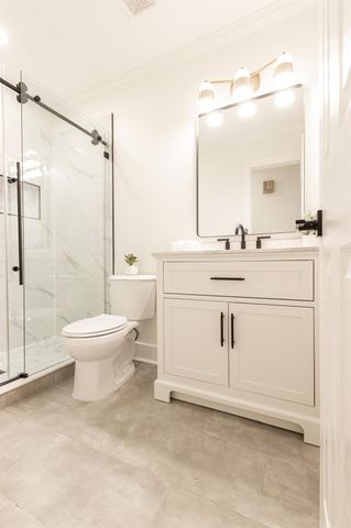 1102 Ashdale Drive, Sugar Land, TX 77498