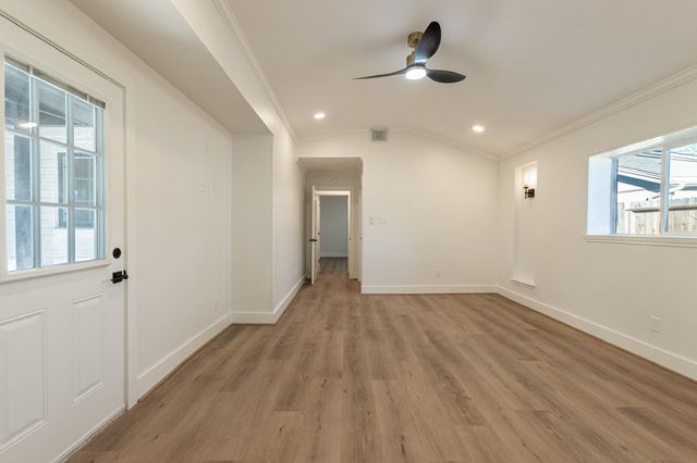 1102 Ashdale Drive, Sugar Land, TX 77498