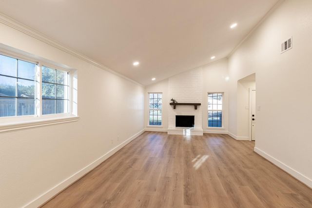 1102 Ashdale Drive, Sugar Land, TX 77498