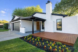 1102 Ashdale Drive, Sugar Land, TX 77498