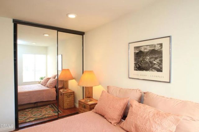 5700 Etiwanda Avenue 123, Tarzana, CA 91356