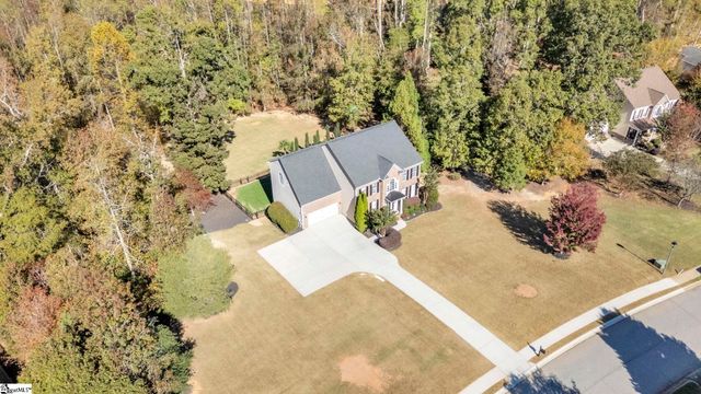 143 Hartwick Lane, Fountain Inn, SC 29644