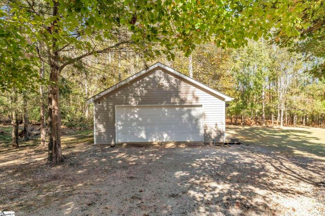 143 Hartwick Lane, Fountain Inn, SC 29644