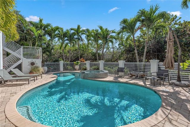 616 WATERSIDE DR, Marco Island, FL 34145