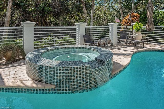 616 WATERSIDE DR, Marco Island, FL 34145