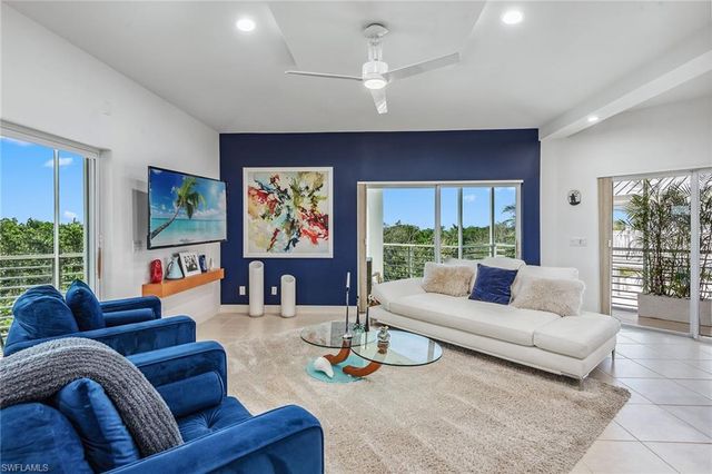 616 WATERSIDE DR, Marco Island, FL 34145