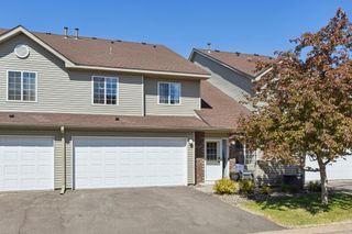 2335 Oakridge Circle, Hudson, WI 54016