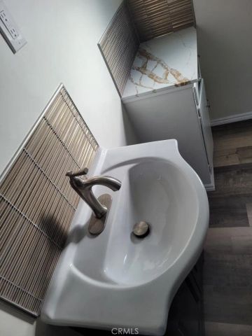 966 Holly, Inglewood, CA 90301