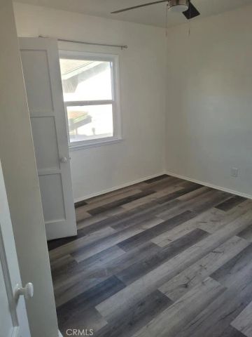 966 Holly, Inglewood, CA 90301