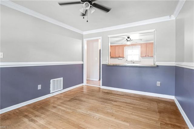 31 Colonial Acres DR, Hampton, VA 23664