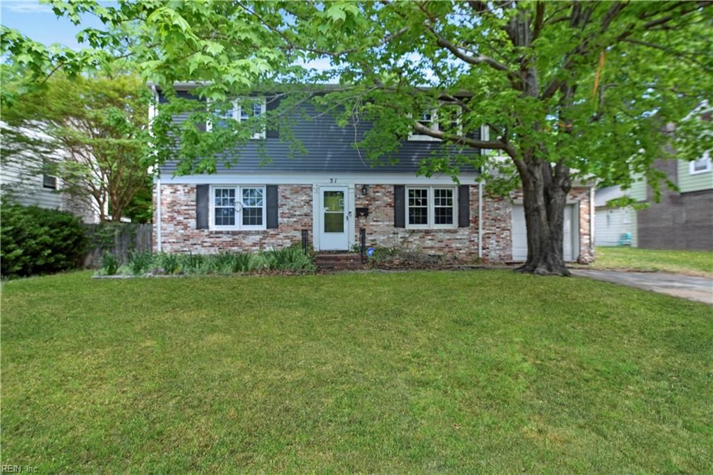 31 Colonial Acres DR, Hampton, VA 23664