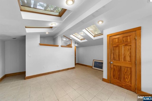 35 Edwin Street, Ridgefield Park, NJ 07660