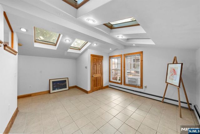 35 Edwin Street, Ridgefield Park, NJ 07660
