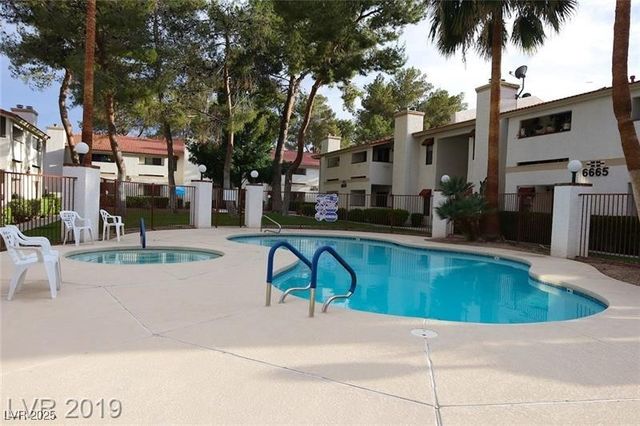 6619 West Tropicana Avenue 202, Las Vegas, NV 89103