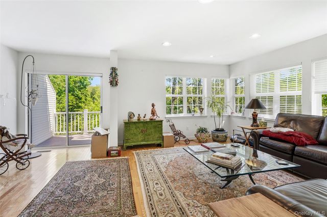 74 Lake Marie Lane 74, Bedford Hills, NY 10507