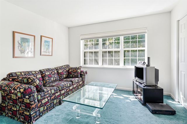 74 Lake Marie Lane 74, Bedford Hills, NY 10507