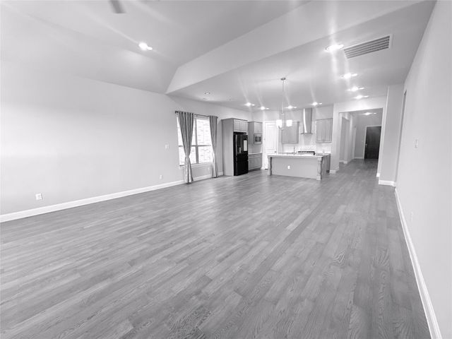 12709 Royal Oaks Lane, Farmers Branch, TX 75234