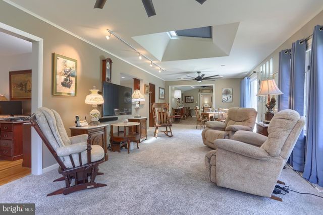321 CONCORD CT, Hershey, PA 17033
