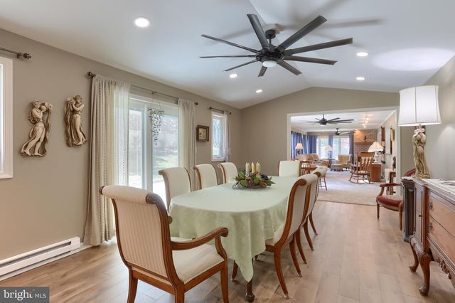 321 CONCORD CT, Hershey, PA 17033