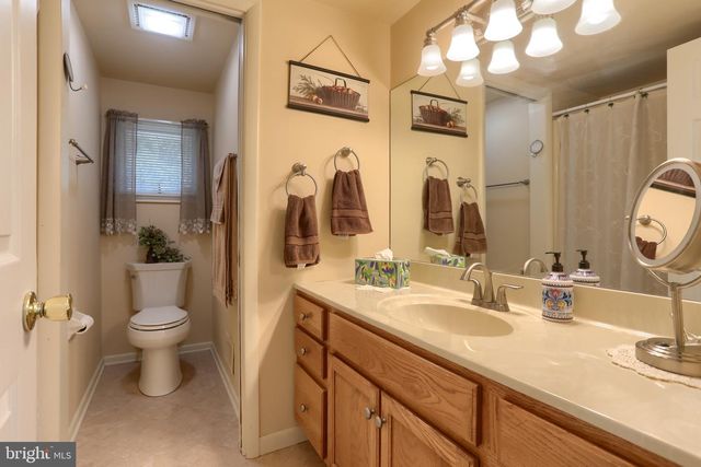 321 CONCORD CT, Hershey, PA 17033
