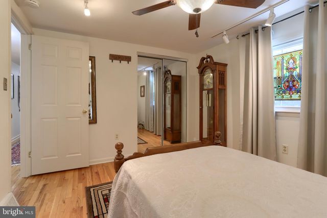 321 CONCORD CT, Hershey, PA 17033
