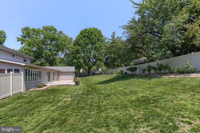 321 CONCORD CT, Hershey, PA 17033