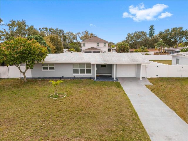 5698 38TH AVENUE N, St Petersburg, FL 33710