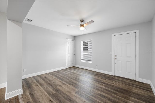 5698 38TH AVENUE N, St Petersburg, FL 33710