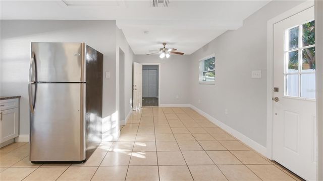 5698 38TH AVENUE N, St Petersburg, FL 33710