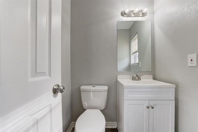 9616 NE 3rd Place, Oklahoma City, OK 73130