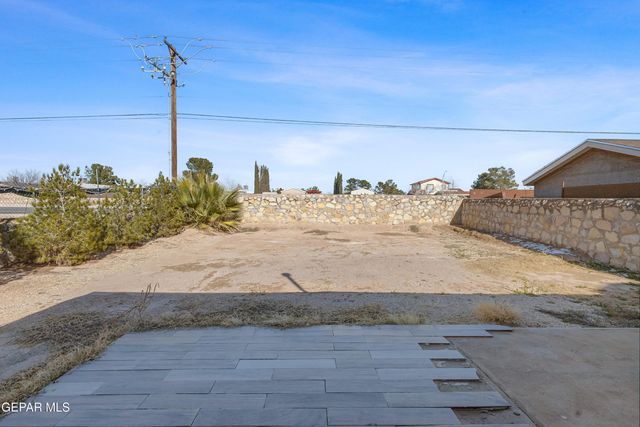 636 Danube Drive, Horizon City, TX 79928