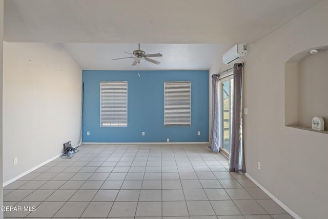 636 Danube Drive, Horizon City, TX 79928