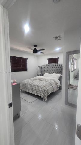 29925 SW 143rd Ct, Homestead, FL 33033