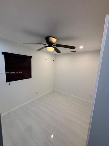 29925 SW 143rd Ct, Homestead, FL 33033