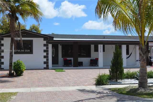 29925 SW 143rd Ct, Homestead, FL 33033
