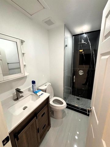 29925 SW 143rd Ct, Homestead, FL 33033