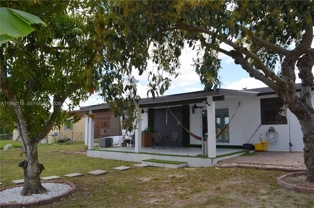29925 SW 143rd Ct, Homestead, FL 33033