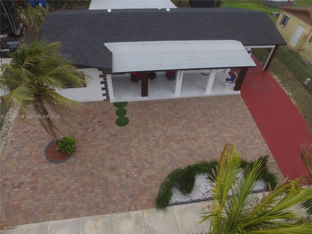 29925 SW 143rd Ct, Homestead, FL 33033