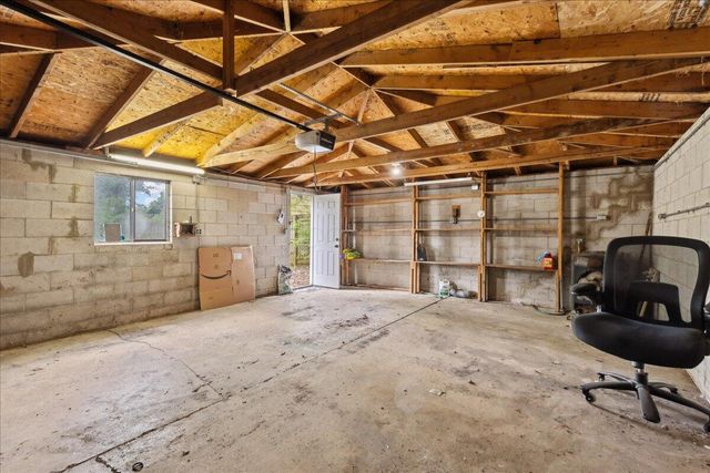 2957 Ivanhoe Drive, Columbus, OH 43209