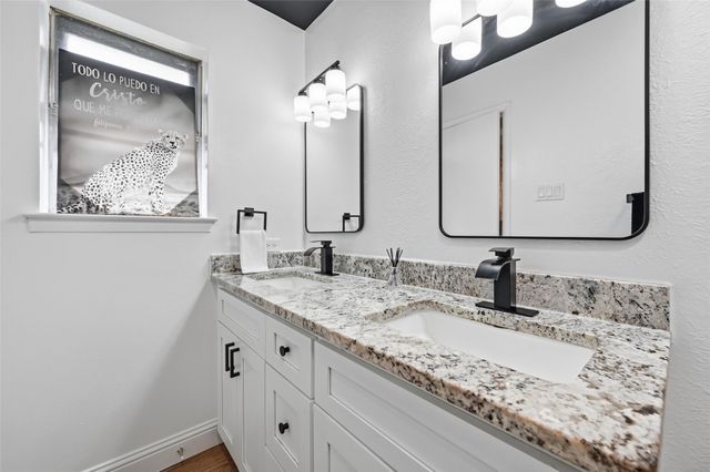 423 Charlotte Street, Duncanville, TX 75137