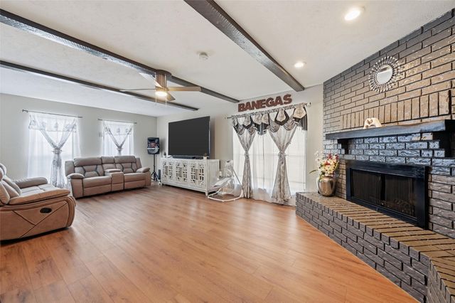 423 Charlotte Street, Duncanville, TX 75137