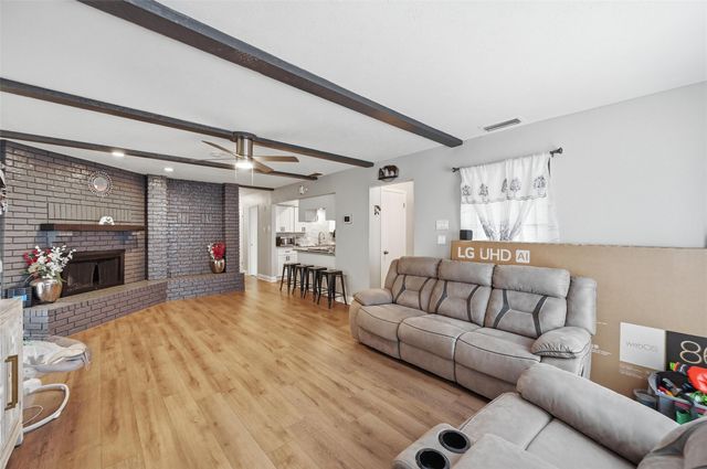 423 Charlotte Street, Duncanville, TX 75137