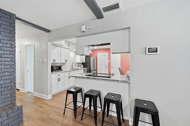 423 Charlotte Street, Duncanville, TX 75137